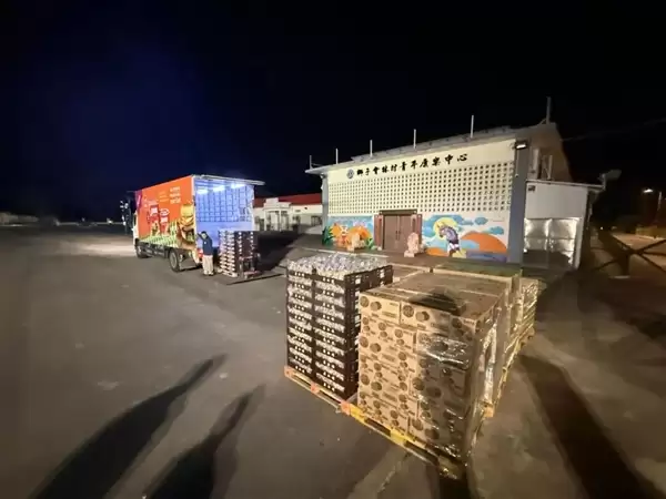 捐物资无需汇报!京东紧急驰援香港火灾:首批物资连夜送达