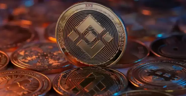 实测年初买10颗BNB,在币安到年底能赚多少