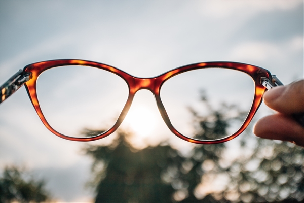 字节跳动回应即将发布AI眼镜：早期探索阶段