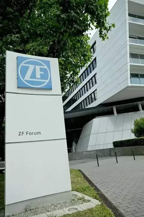 采埃孚启动自愿离职计划优化乘用车动力总成团队