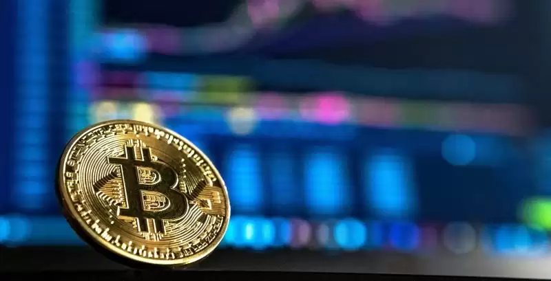 比特币暴跌还能涨到40万美元?BTC会从最近的低点反弹吗?