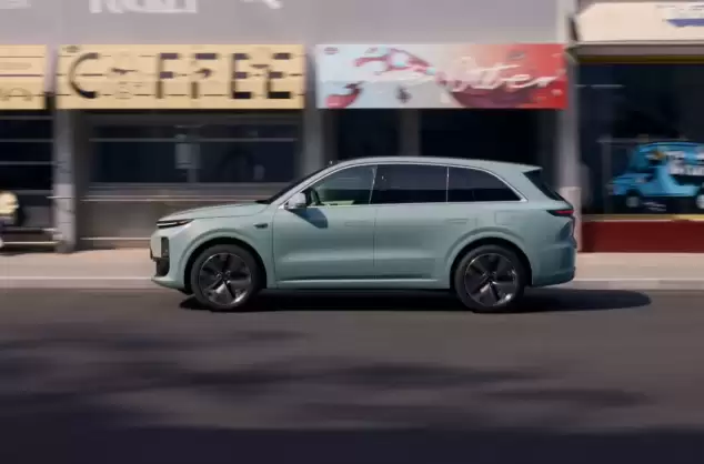 理想汽车总裁马东辉:明年将量产自产品牌的 5C 电池