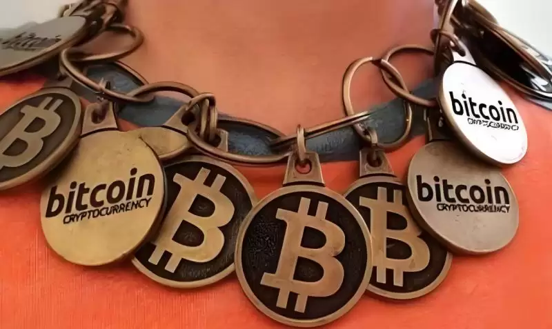 现在买比特币晚吗?还能赚钱吗?买比特币会亏完吗?