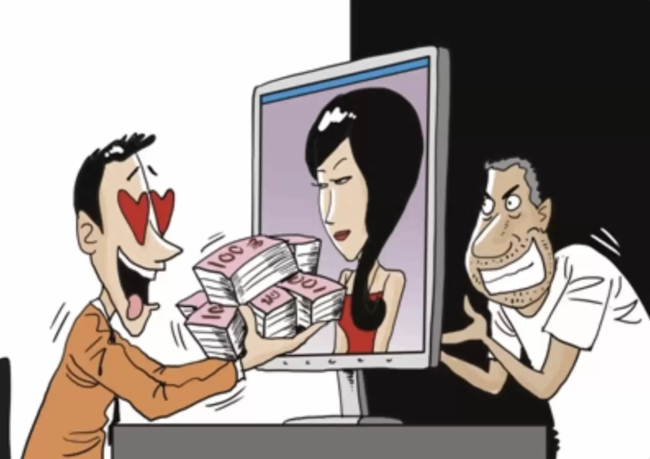 女子盗图伪装人设陪玩，半年赚5万余元