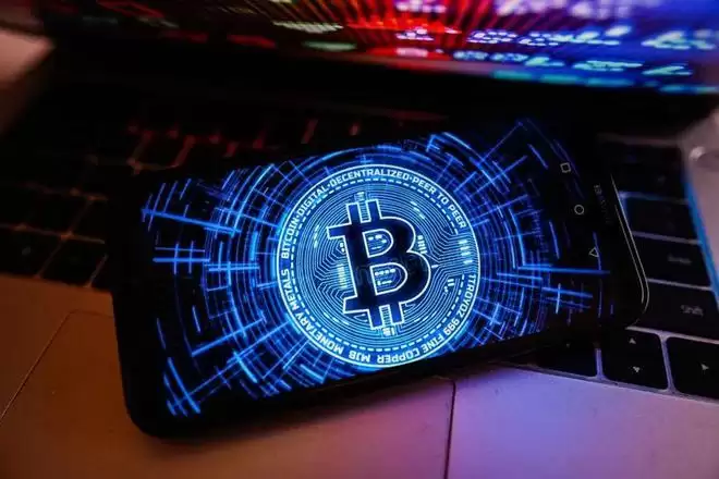 十年经验币圈的14条洞察:从比特币ETF到去中心化的未来