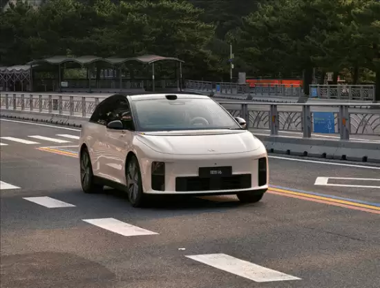 理想汽车2025年回归创业模式启航新十年