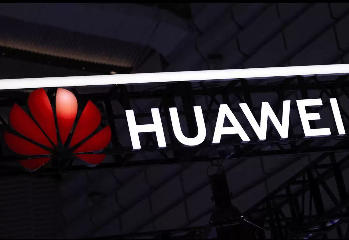 中国企业在越南市场取得突破,消息称华为、中兴已获得一系列5G设备合同