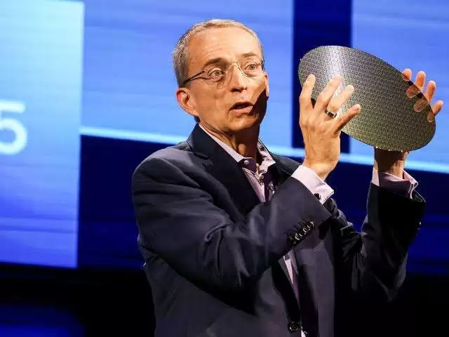 前英特尔 CEO 基辛格预言:量子计算 2 年内普及加速戳破 AI 泡沫,2030 年 GPU 开始被取代