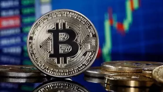 比特币矿工单日收益破亿美元创记录!分析师看好BTC代币市场发展