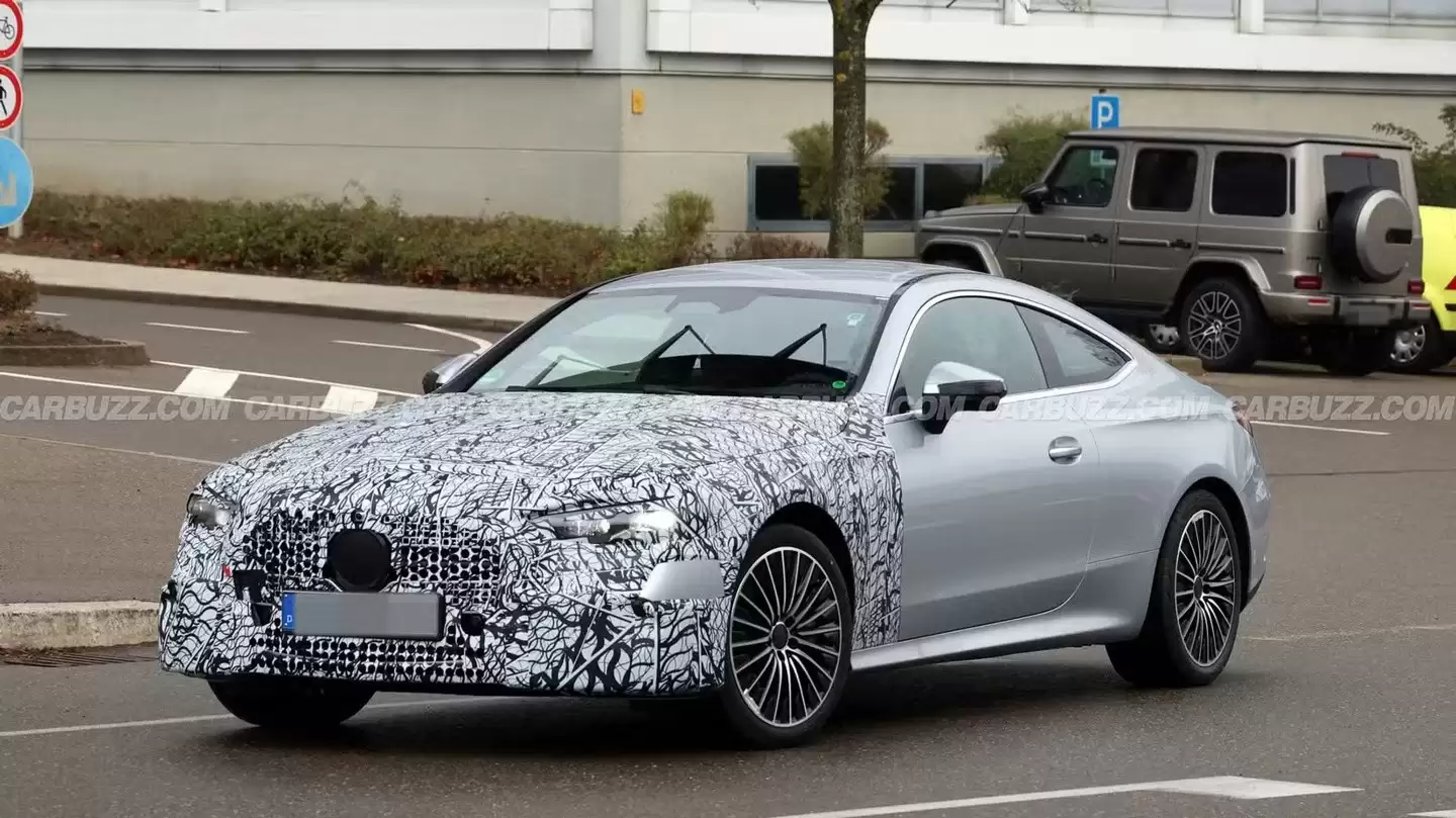 奔驰CLE中期改款路测曝光,2025年亮相