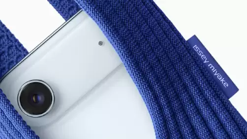 苹果联名三宅一生推高价手机袋 30分钟售罄引爆争议