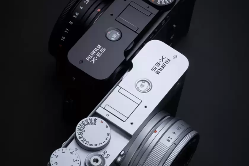 可换镜头的X100VI? 富士X-E5单机售价9999元 可换镜头的X100VI? 富士X-E5单机售价9999元