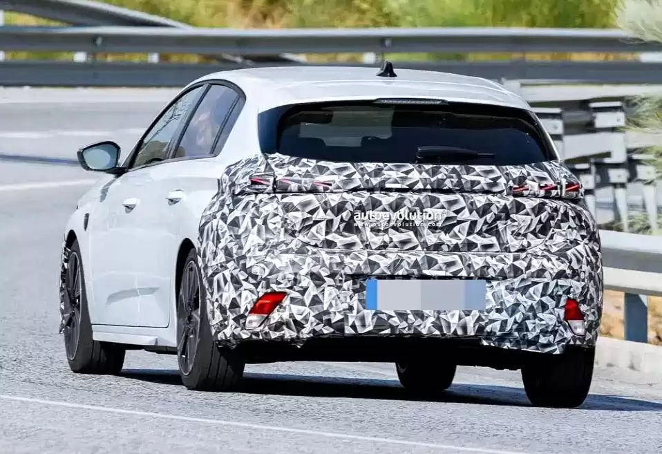 全新标致308官图