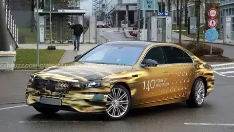 梅赛德斯-奔驰S级测试车曝光 2026款将启全新设计语言