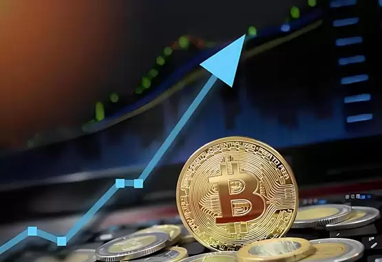 彭博分析师:比特币ETF资产规模可能会在两年内超过黄金ETF