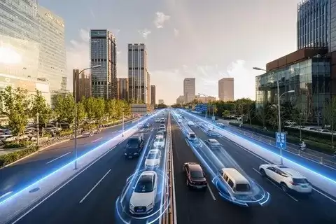 自动驾驶突围战：出海谋局与资本破冰