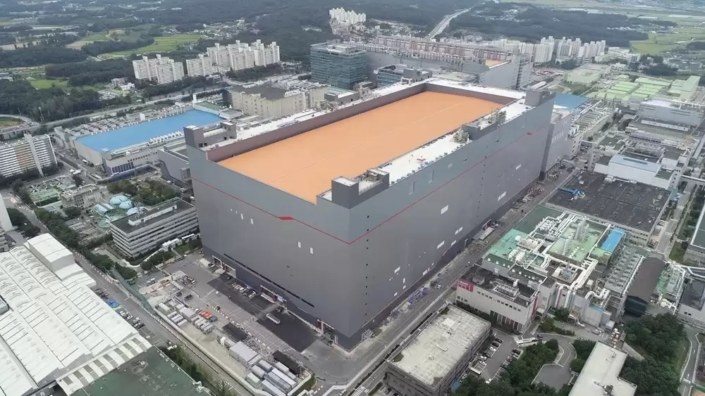 SK海力士拟扩产通用DRAM 2026年目标月产7万片晶圆