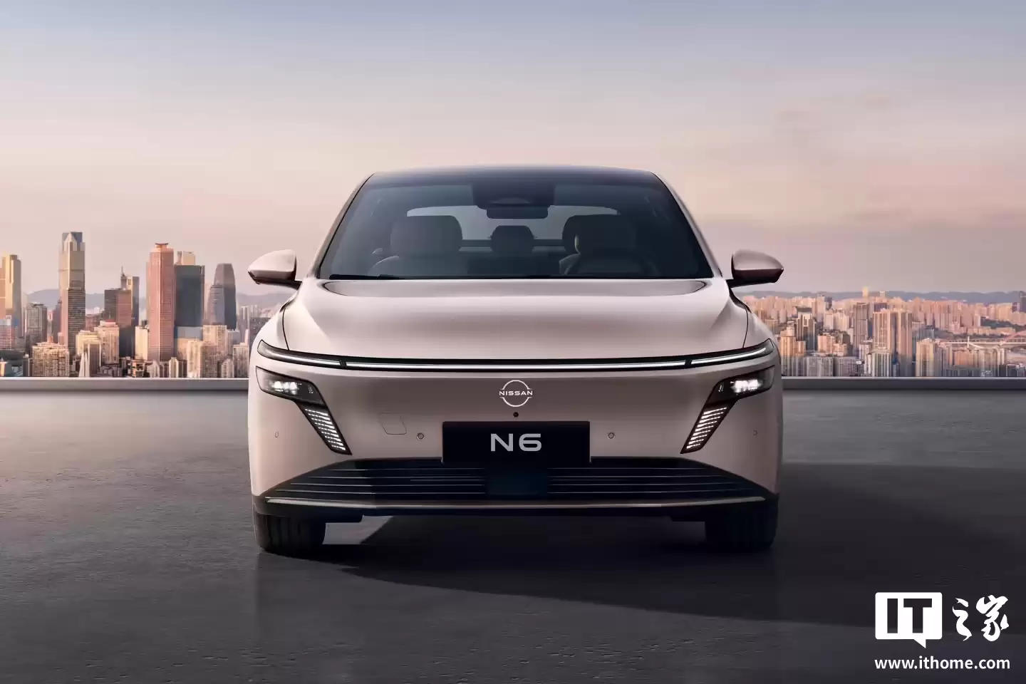 东风日产 N6 中型插混轿车上市，限时权益价 9.19 万-12.19 万元