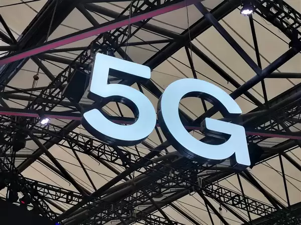 中国工程院院士邬贺铨：我国5G专利费净支出全球最高、华为6G专利份额第一