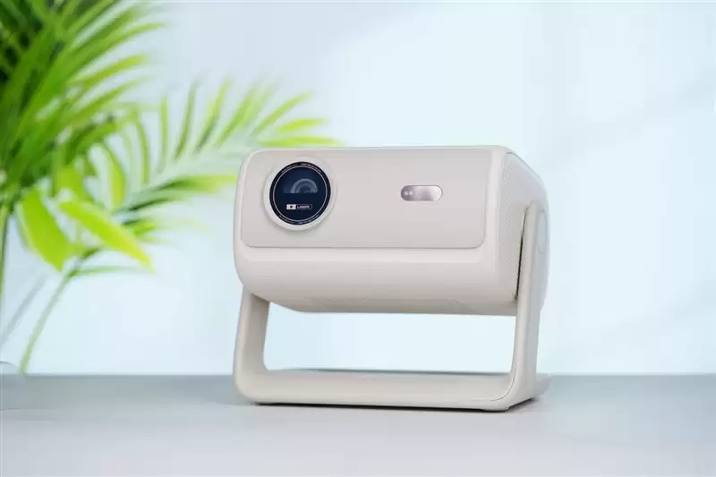 三色激光画质惊人!当贝D7X激光投影仪评测:三千元不到就能体验旗舰技术