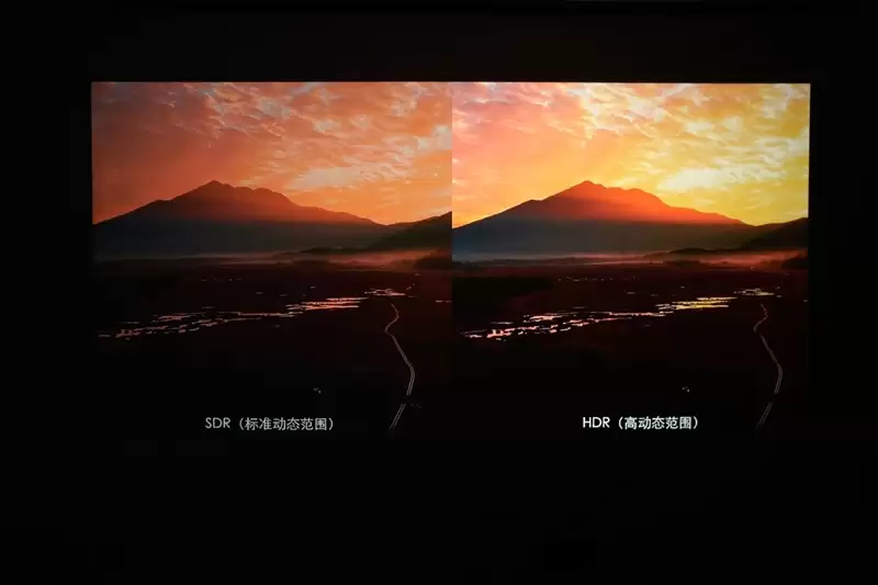 卧室缺一台投影仪吗？哈趣H3 Ultra评测：音画同级无敌 哈曼音箱还可以独立使用