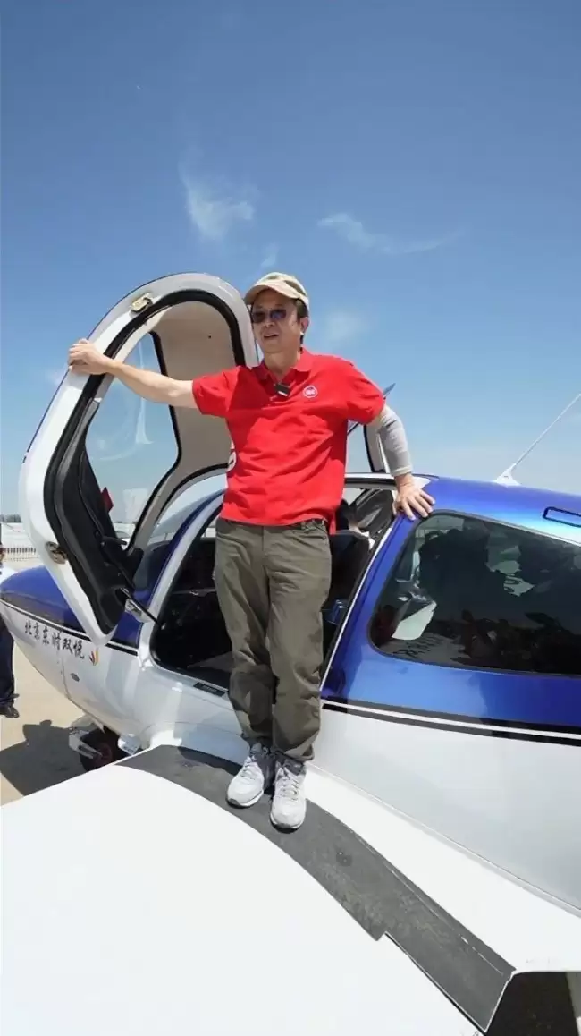 周鸿祎回应直播发飙：无伤大雅