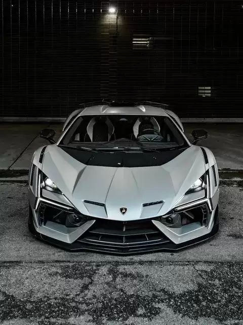 兰博基尼Revuelto售629.5万 二手590万起