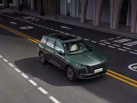 红旗HS6 PHEV即将上市，剑指理想L6与问界M7