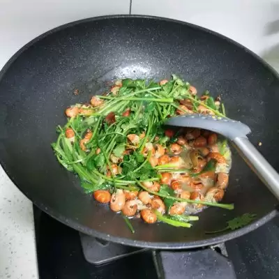 龙虾尾料理步骤6