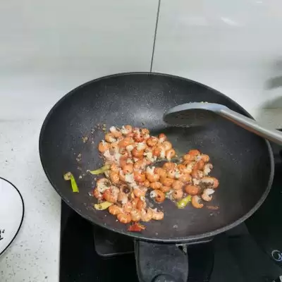 龙虾尾料理步骤4