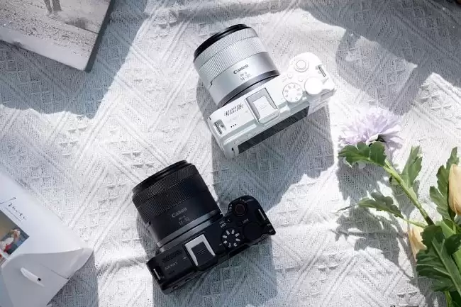 2025年拍照效果好相机：6000元价位，佳能R50V的疾速对焦与色彩玄学