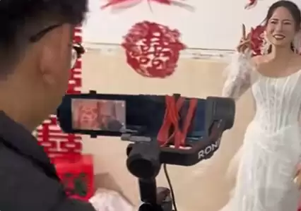 男子用行车记录仪跟拍“80年代”婚礼：不用调色 直接出片