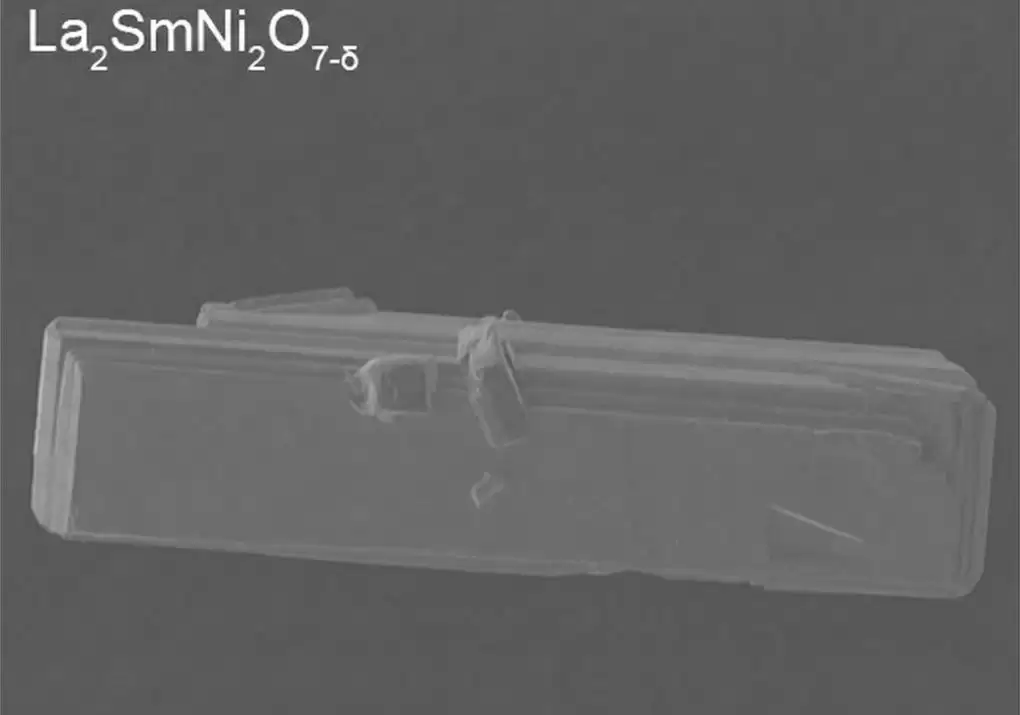 镍基超导突破：高压下实现96K体超导