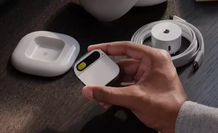 罗技 CEO:现有的 AI 硬件只是在替“不存在的问题”找答案