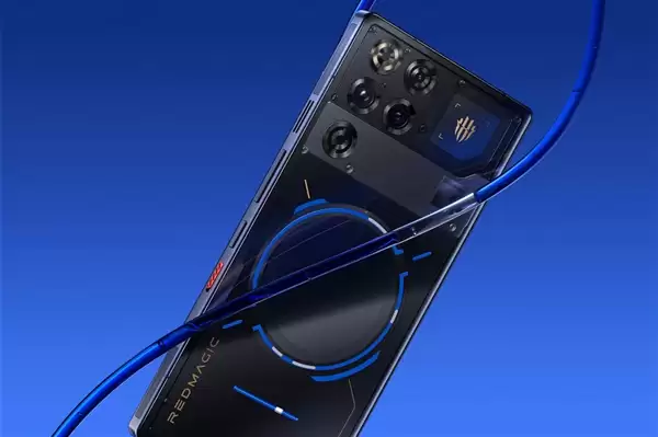 只有红魔还在做24+1TB 姜超：成本暴增 友商一台都没有