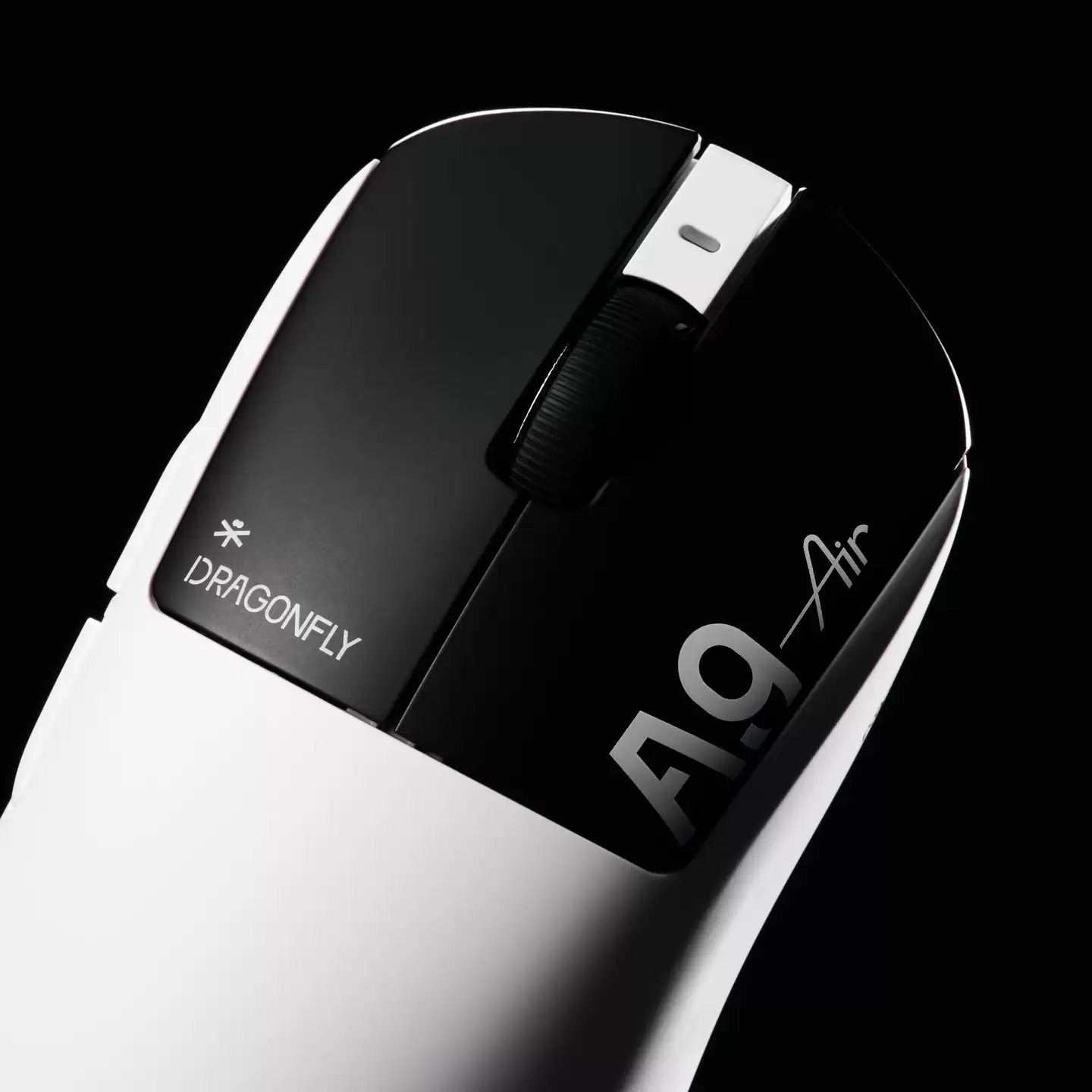 ATK 推出 A9 Air 大师版鼠标:中大手全能模具,47克超轻设计