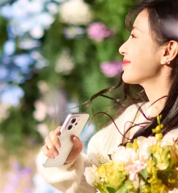 vivo S50外观揭晓！全新告白配色：田曦薇同款