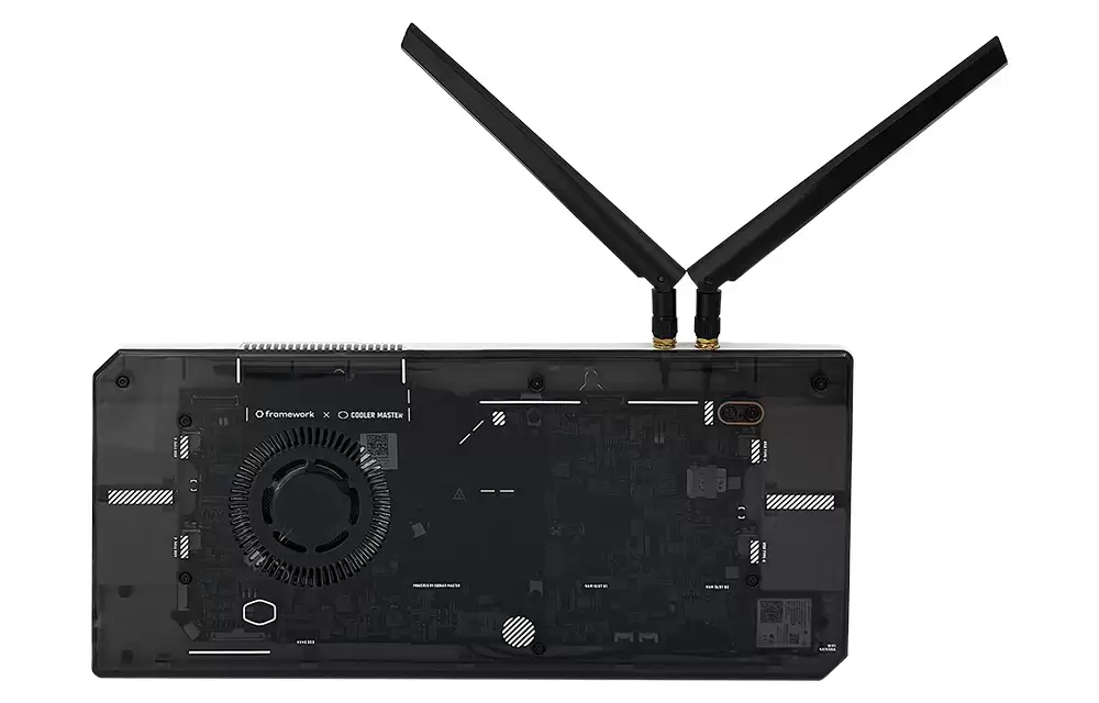 MetaComputing 推出首款 Arm 架构 Framework Laptop 13 主板,基于此芯 CP8180