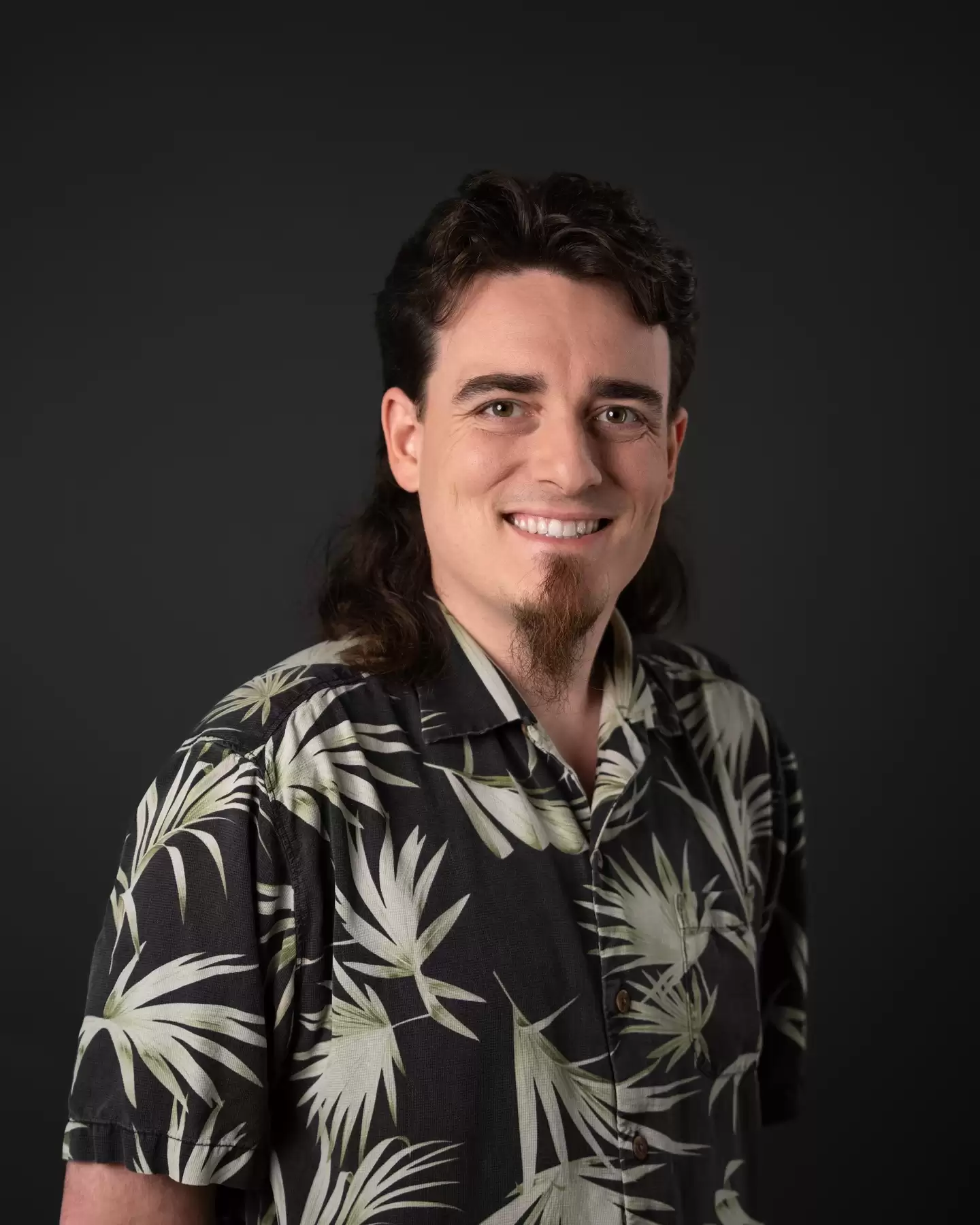 Oculus 创始人拉奇为在战争中使用 AI 辩护:使用落后技术并无道德高地可言