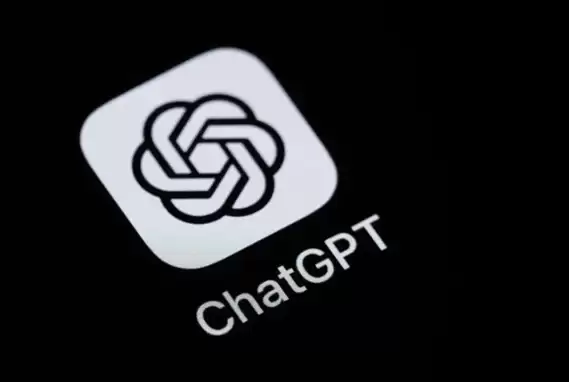 OpenAI调查：AI工具使员工日均节省1小时