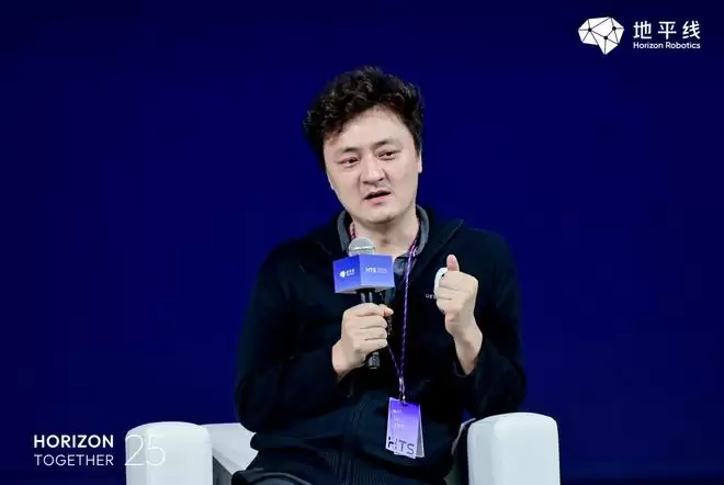 余凯周光等大咖对话 如何破解高阶智驾落地难题