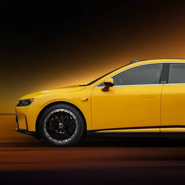 近5米！品牌史上最大 smart精灵6号官图发布：像小米SU7