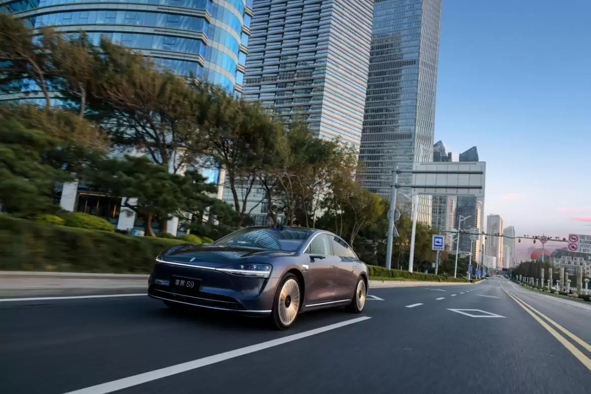 CZ__8919-opq4047319534