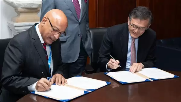 Intel加大印度制造!印度投资140亿美元建设两座工厂