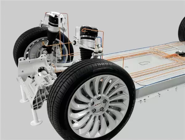 德国车企员工下午三点半下班 孔辉CEO郭川感慨：很震撼 坚信全球汽车未来在中国