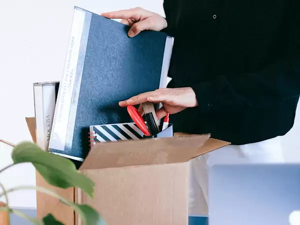 多次提前到岗 西班牙一女员工因“严重不当行为”被公司开除