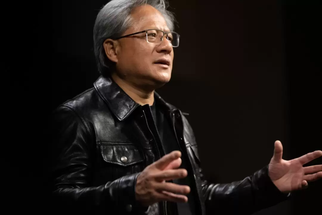 黄仁勋:AI非取代人类,而是提升劳动价值