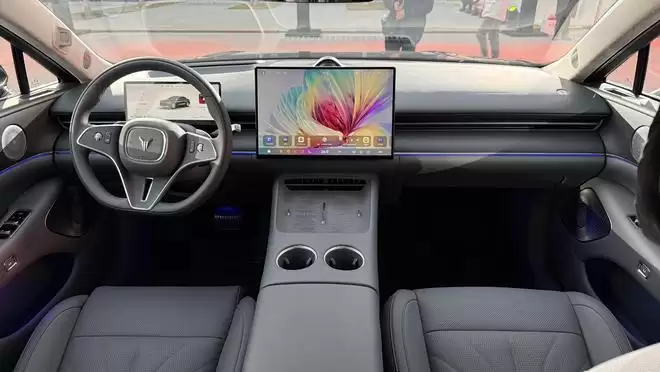 20.98万起!华为全家桶+800V上车 岚图追光L卖爆指日可待