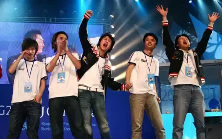 KK官方对战平台：致敬CS1.6二十载传奇，重温青春热血电竞梦