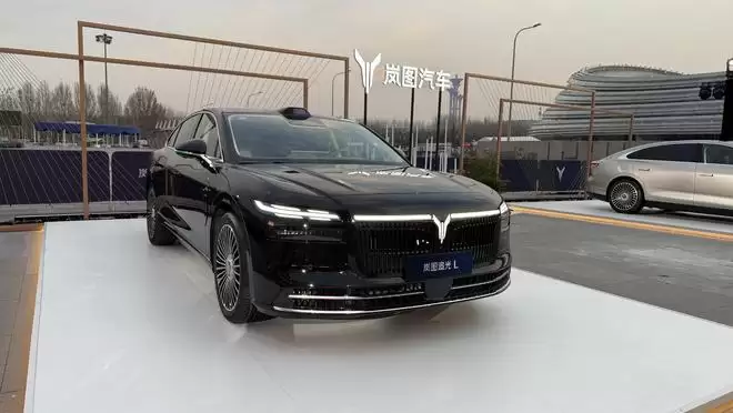 20.98万起!华为全家桶+800V上车 岚图追光L卖爆指日可待